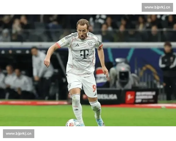 今日德甲焦点：多特蒙德逆袭拜仁获胜 拜仁主帅或面临辞职危机