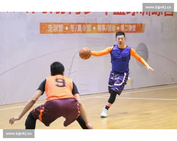 高清篮球赛事直播APP免费下载随时掌握赛场精彩瞬间实时观看体验 - 副本 - 副本 (9) - 副本